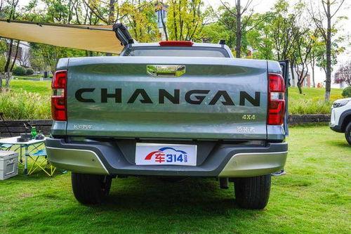 国产皮卡越野露营视频,国产皮卡露营越野之旅